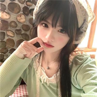 翘楚